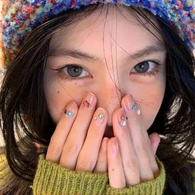 生活艰难所以快乐